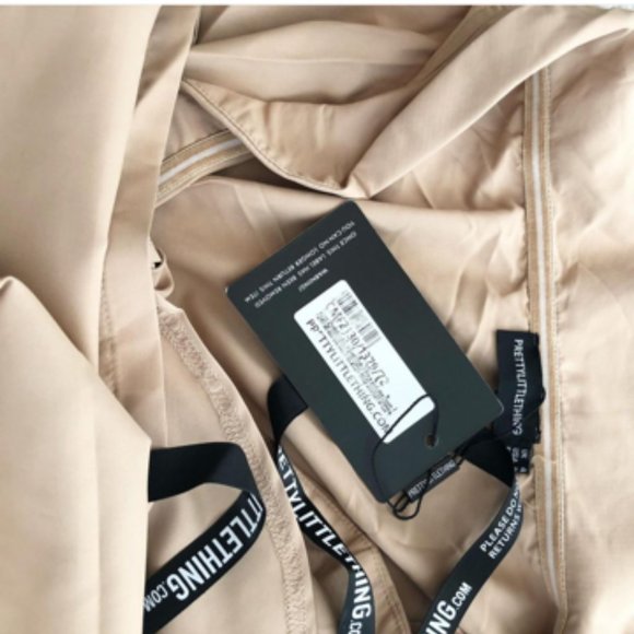 BEIGE DRESS - Picture 3 of 3